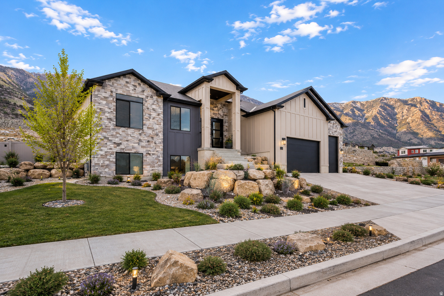 728 E MOUNTAIN RD, North Ogden, UT 84414 — photo 1
