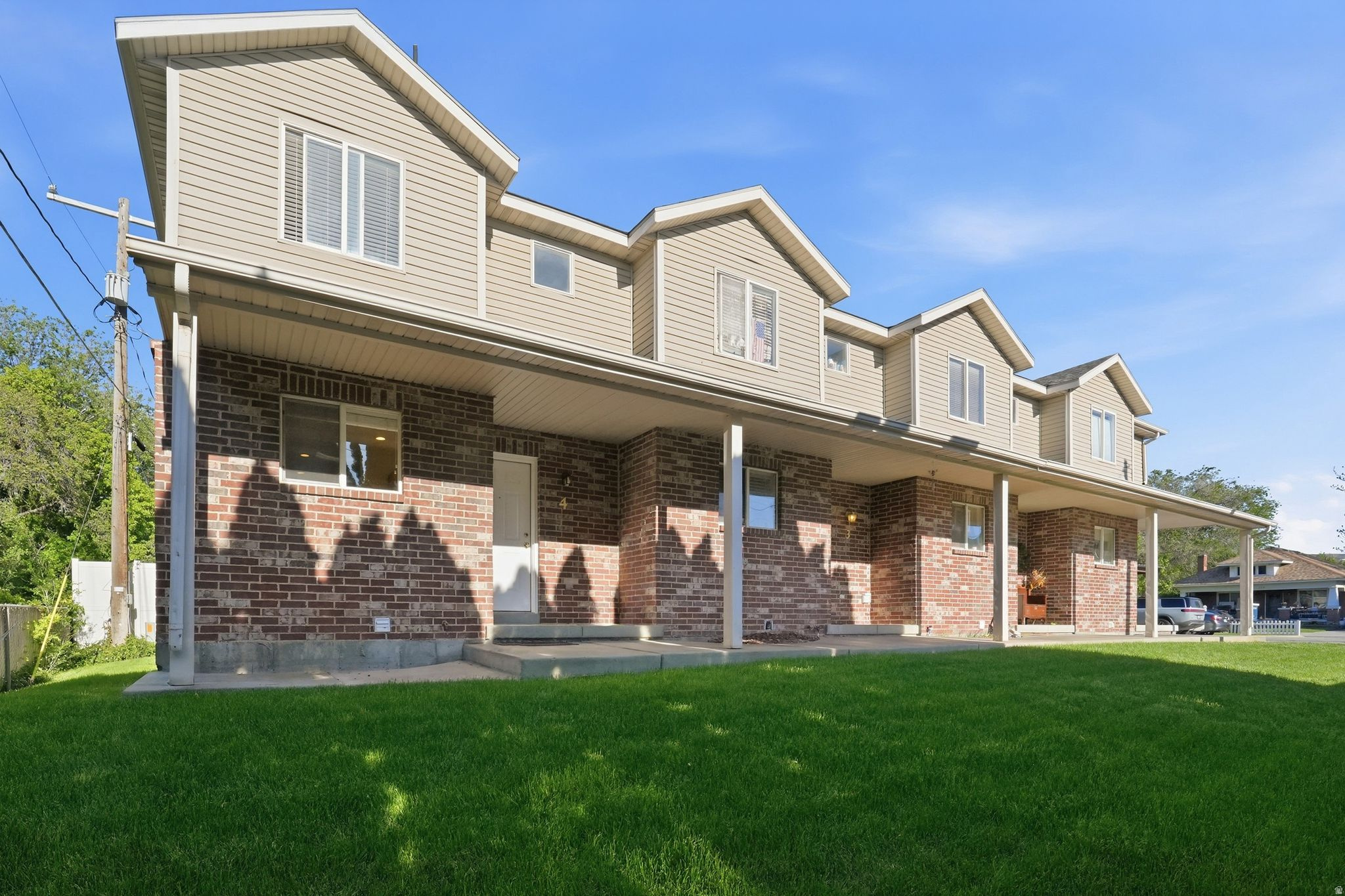 182 W 300 N #4, Bountiful, UT 84010 — photo 1