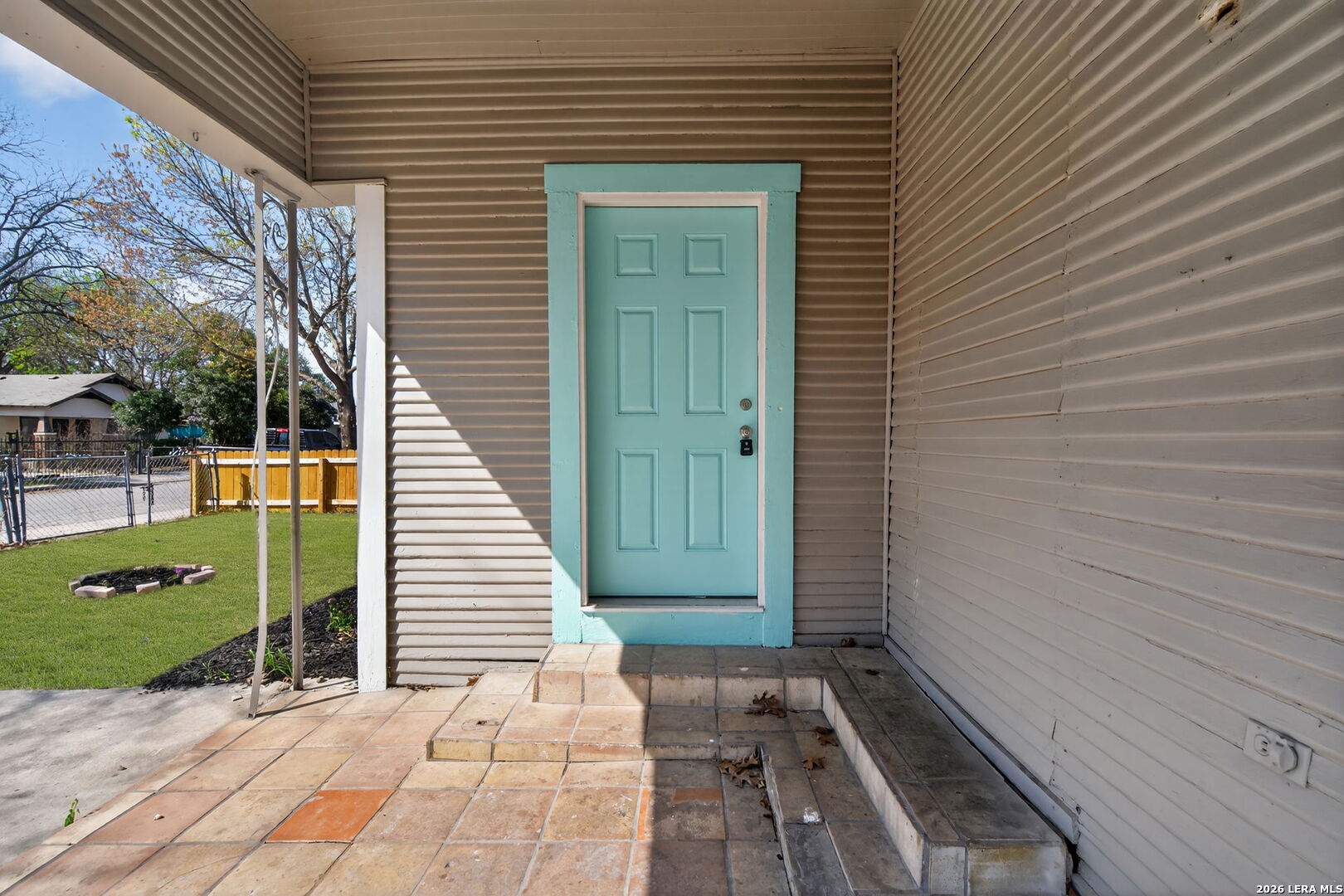 1823 Edison, ,  78201 — photo 1