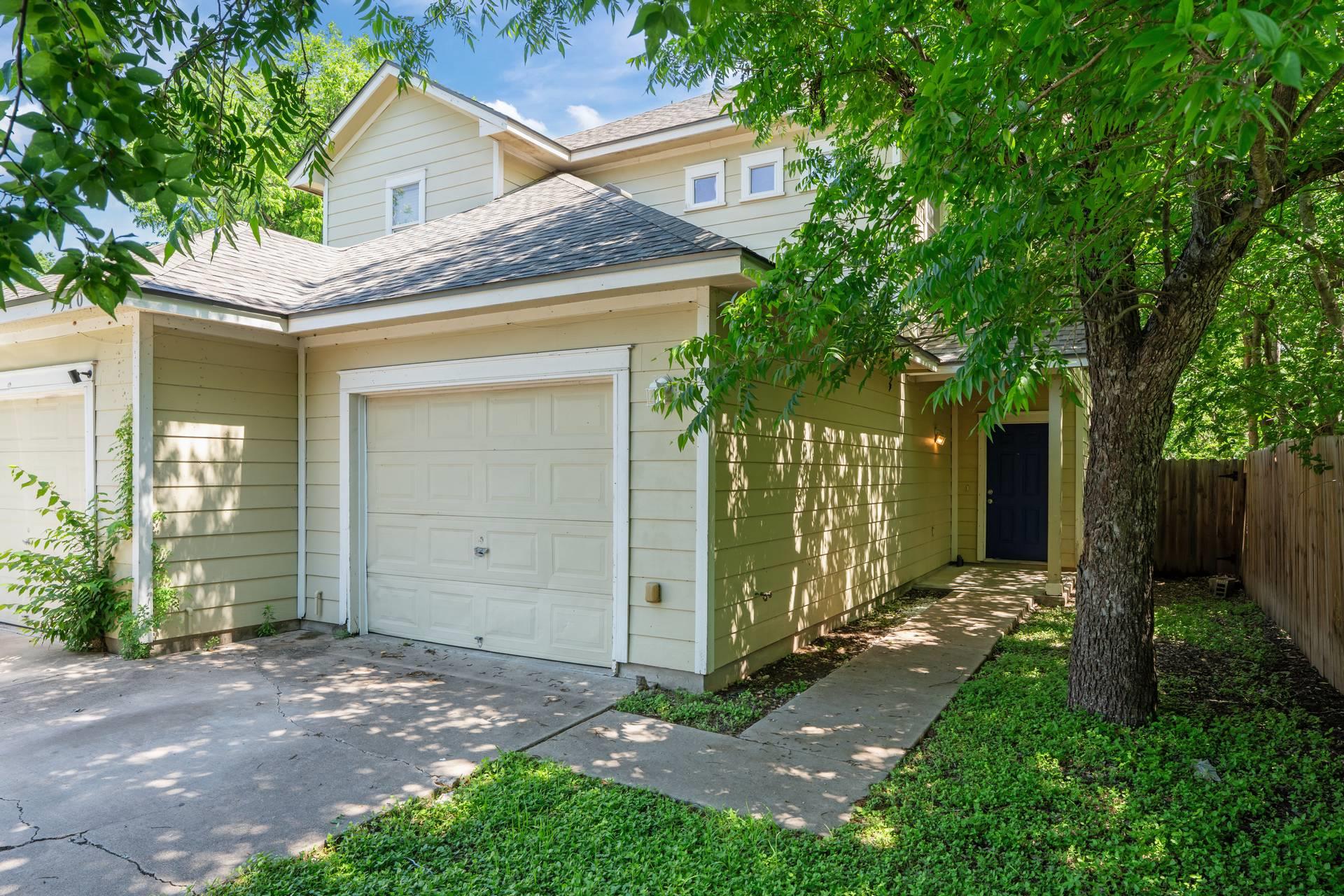 5510 Prock, Austin, TX 78721 — photo 1