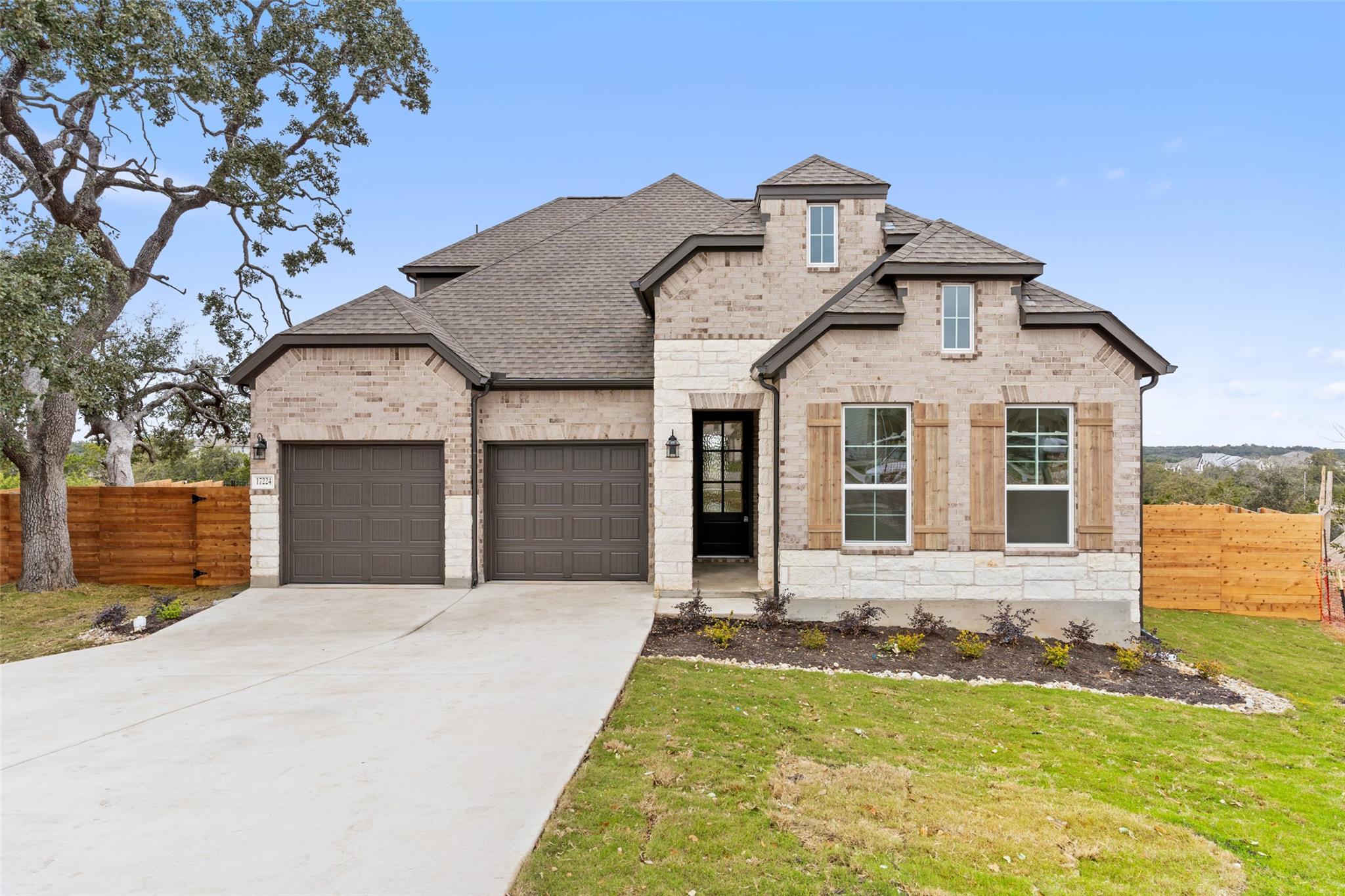 528 Redding, Georgetown, TX 78633 — photo 1