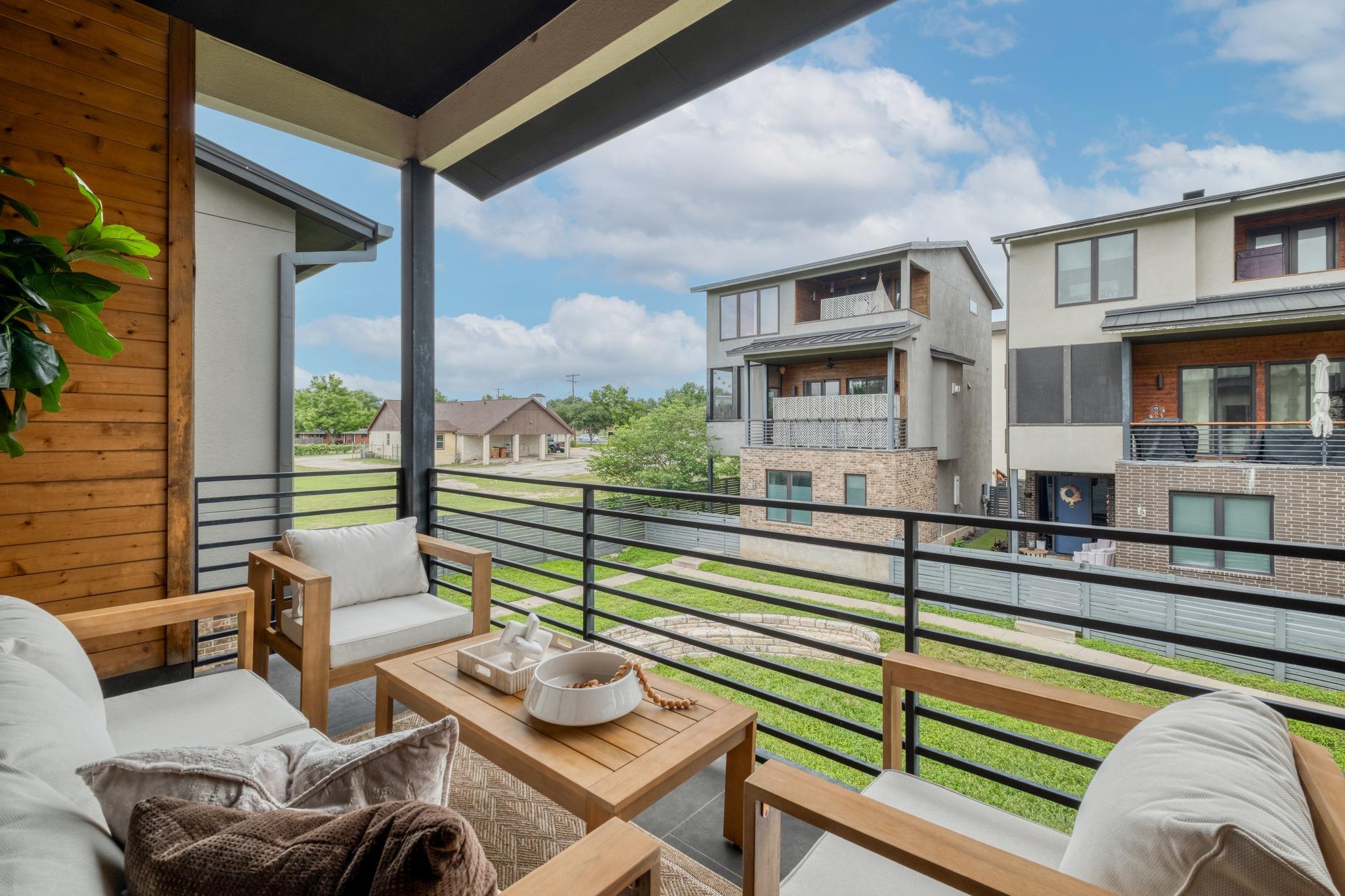 5002 E Pecan Springs Rd  #7, Austin, TX 78723 — photo 1