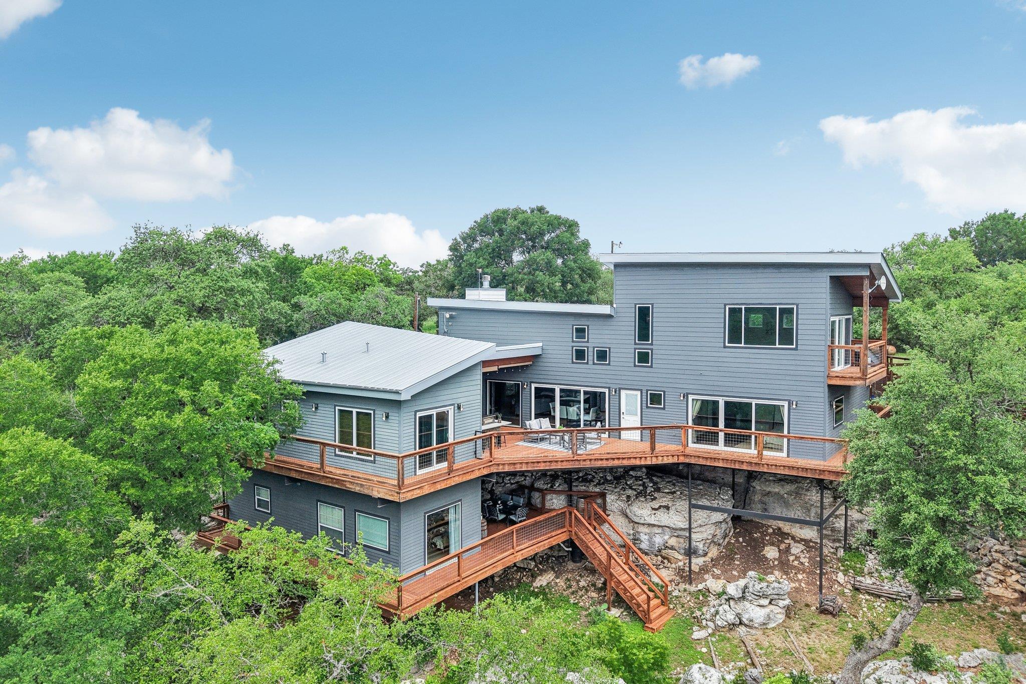 471 Turkey, Dripping Springs, TX 78620 — photo 1