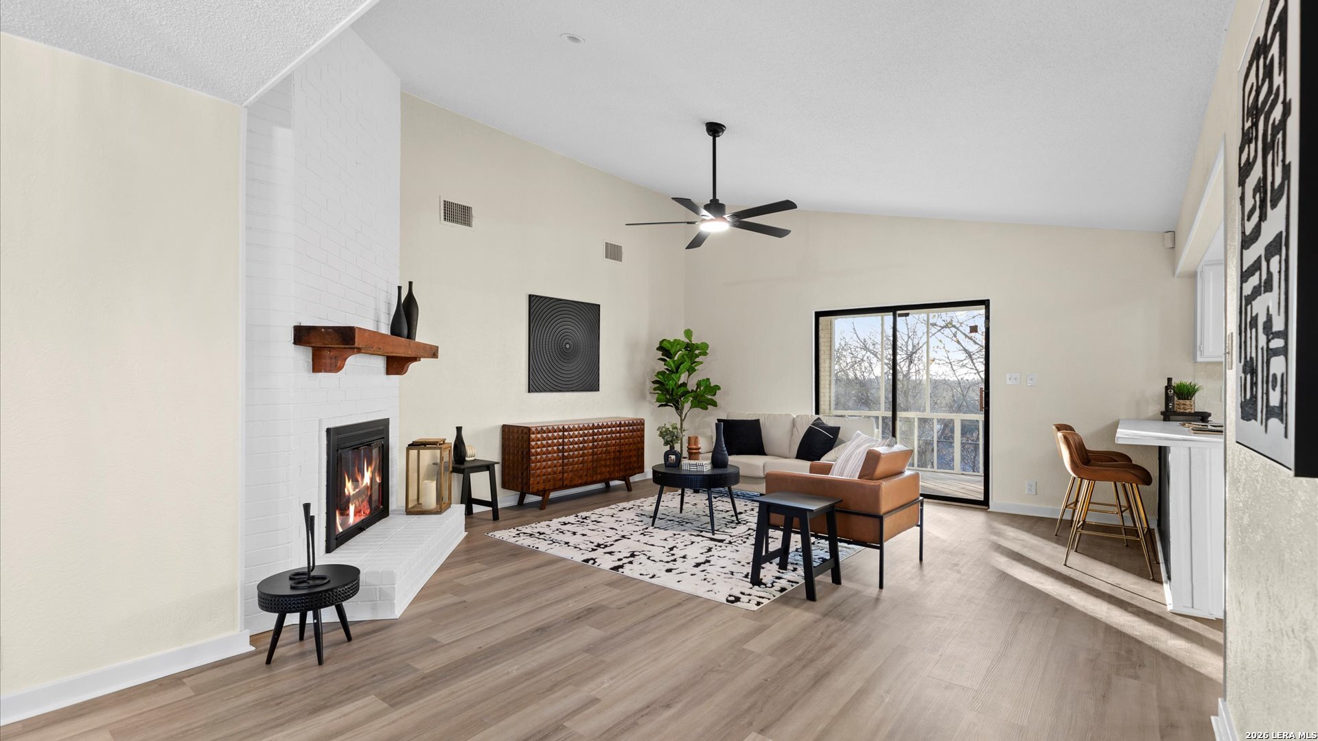300 Ridge Crest, ,  78155 — photo 1