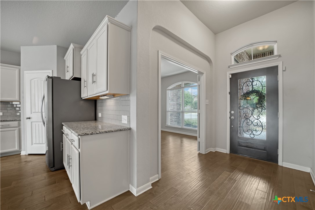 325 Oak Creek, New Braunfels, TX 78130 — photo 1