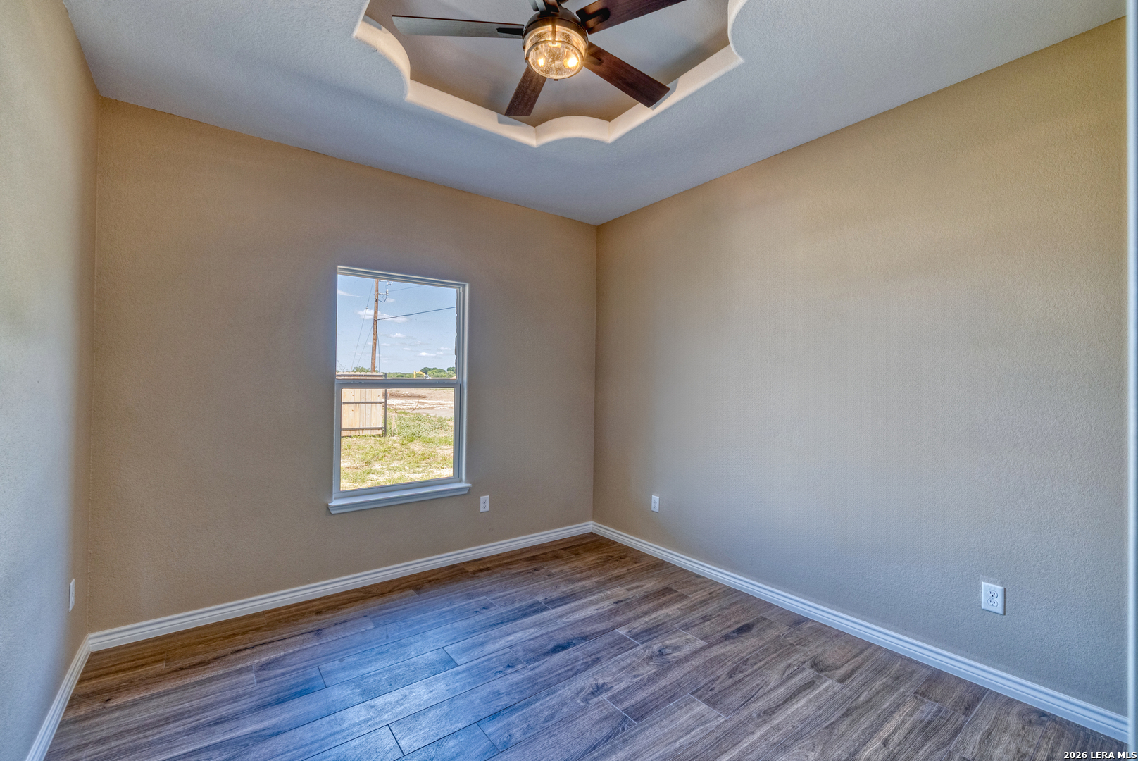 2 HOPE PL, ,  78801 — photo 1