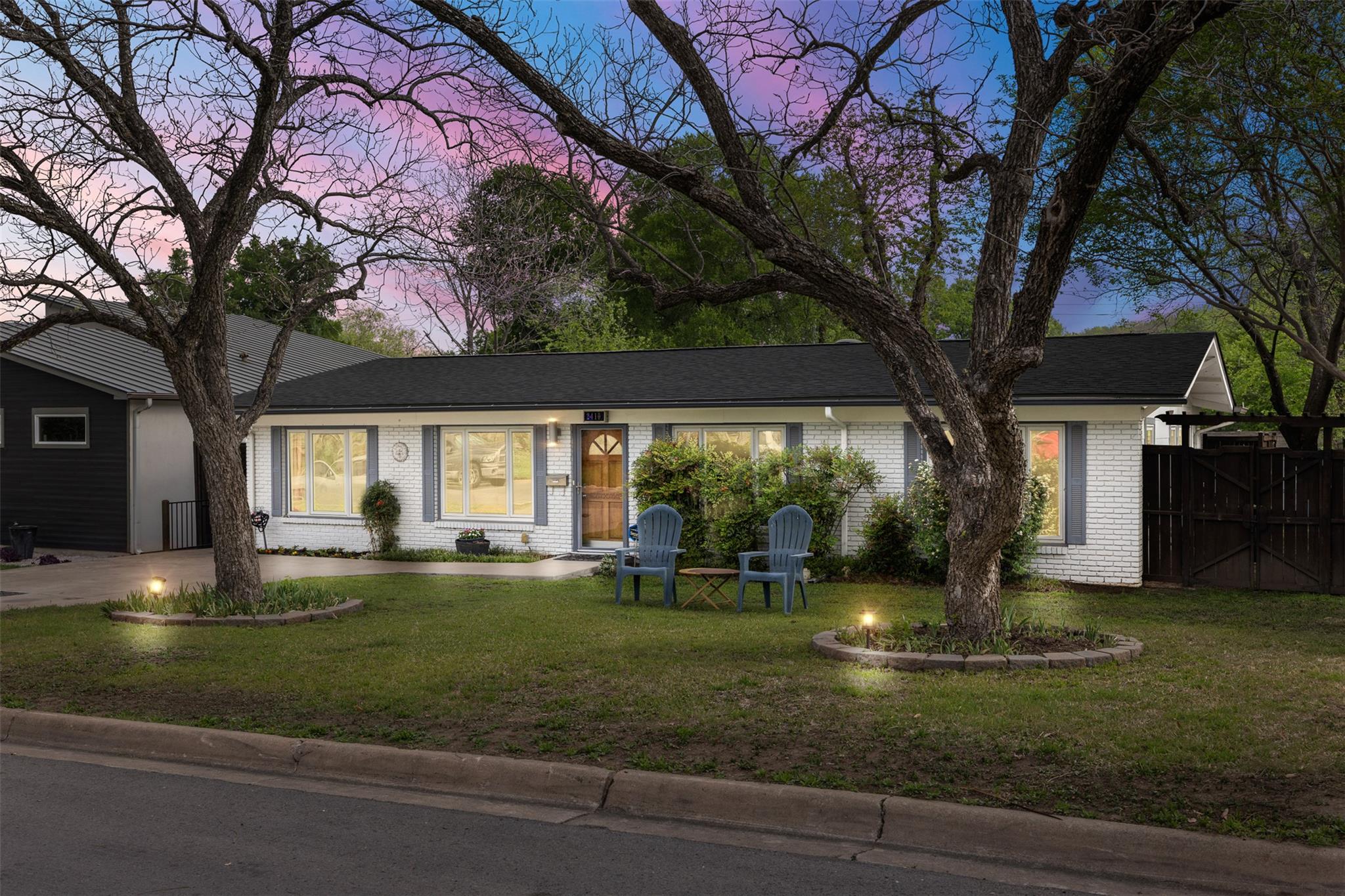 2410 Elmglen, Austin, TX 78704 — photo 1