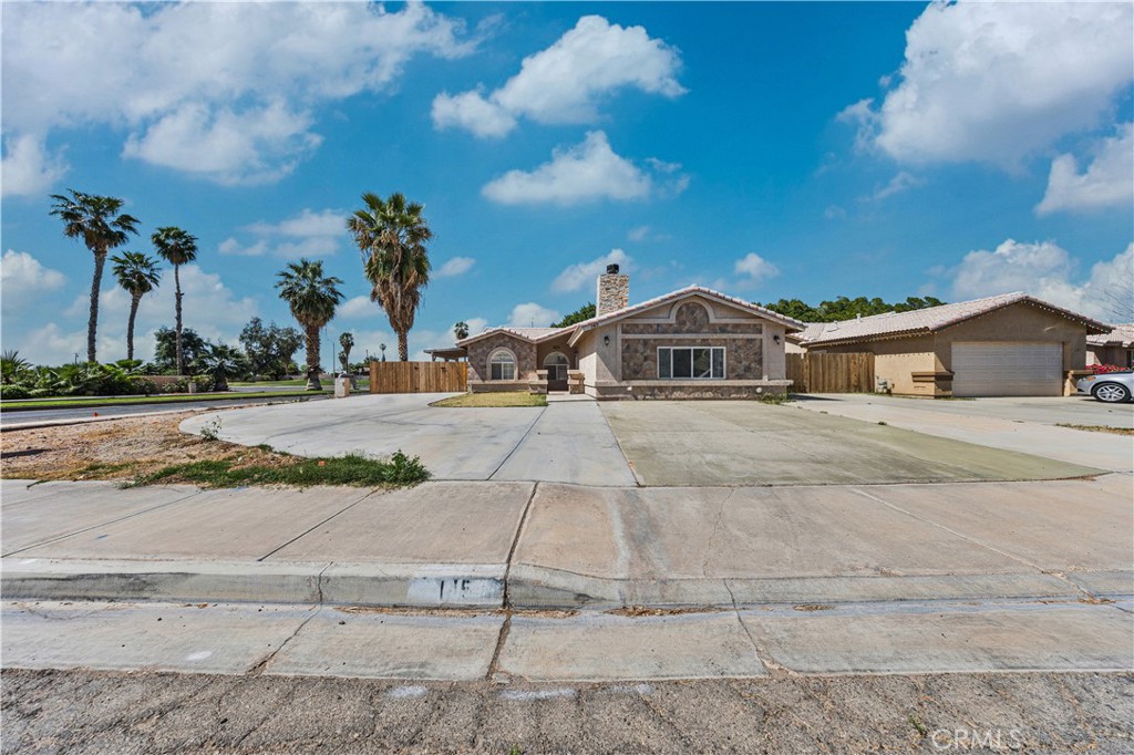 145 Eunice, Blythe, CA 92225 — photo 1