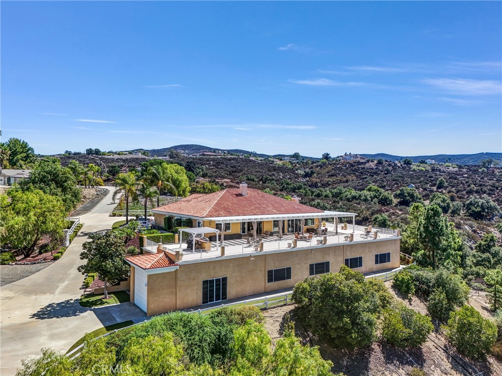 38525 Via De Oro, Temecula, CA 92592 — photo 1