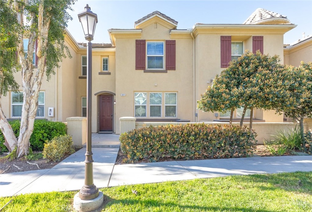 1800 E Lakeshore Drive 804, Lake Elsinore, CA 92530 — photo 1