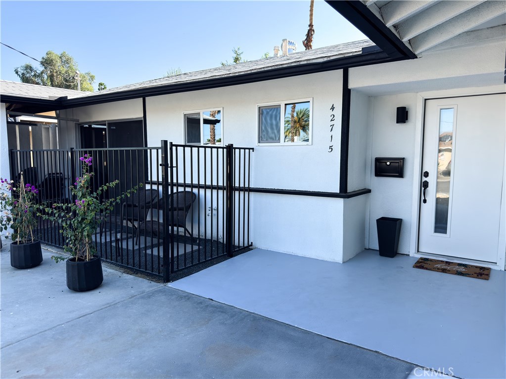 42715 Kansas, Palm Desert, CA 92211 — photo 1