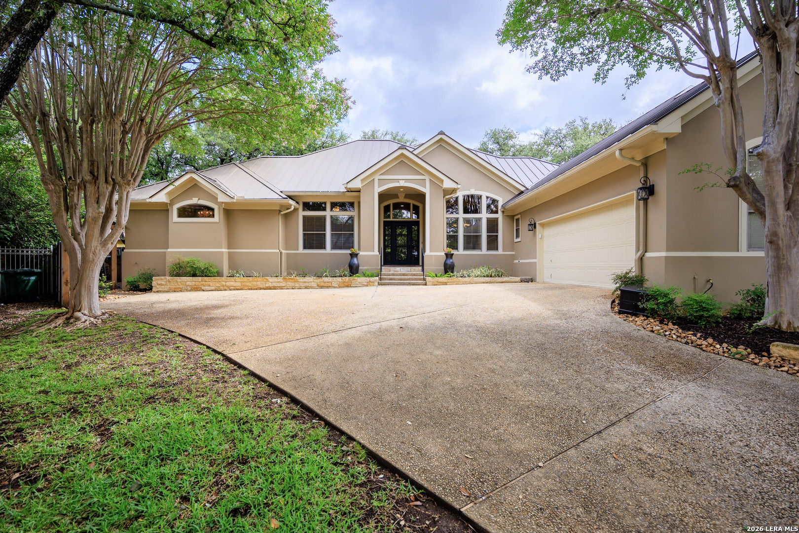 2102 Elm Vista, , 78230 — photo 1
