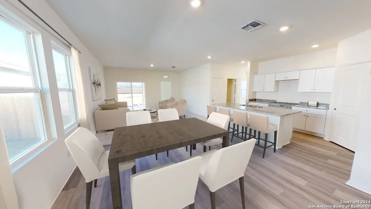 133 Peterson Place, ,  78101 — photo 1