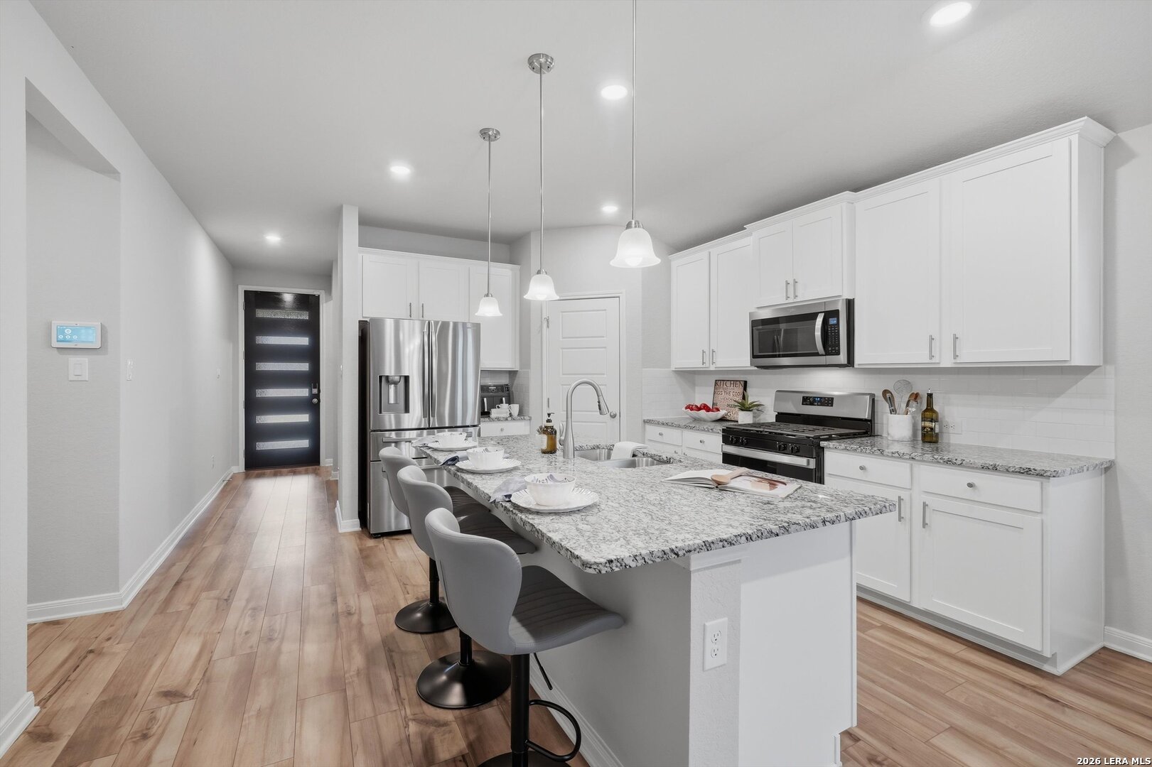 25819 Posey, , 78006 — photo 1