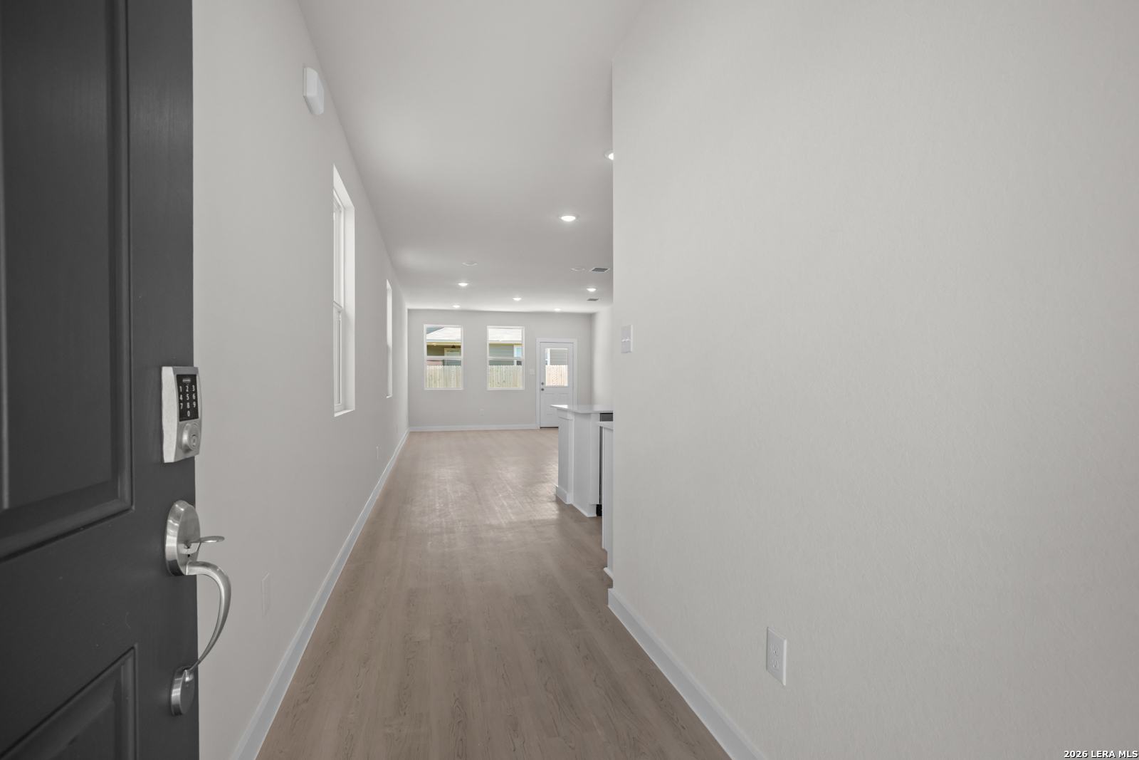 5619 Franklin Hills, ,  78073 — photo 1