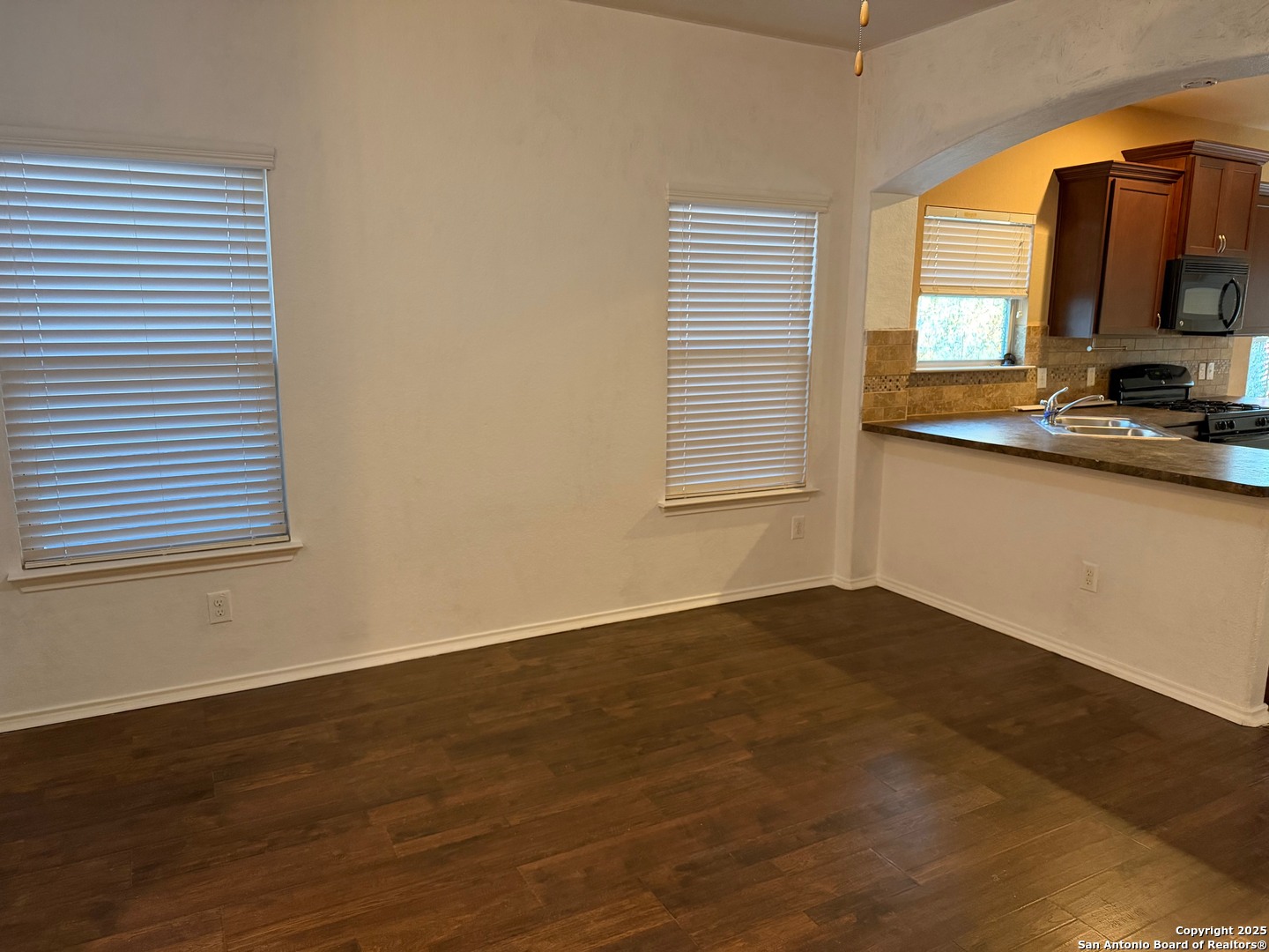 9134 Vondel Park, ,  78109 — photo 1