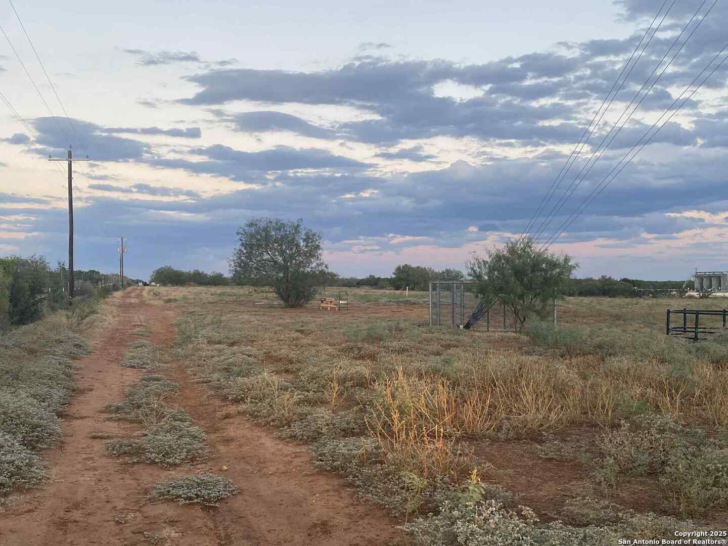 135 FM 468 FM 468, ,  78830 — photo 1
