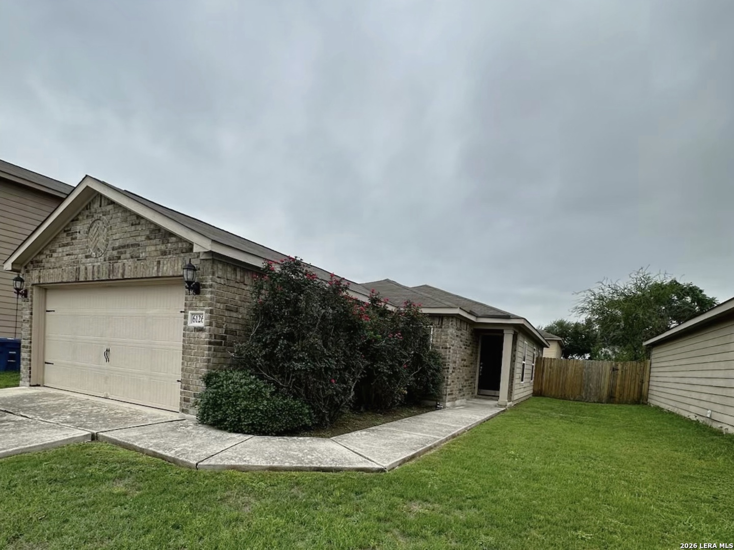 6126 Pleasant Lake, San Antonio, TX 78222 — photo 1
