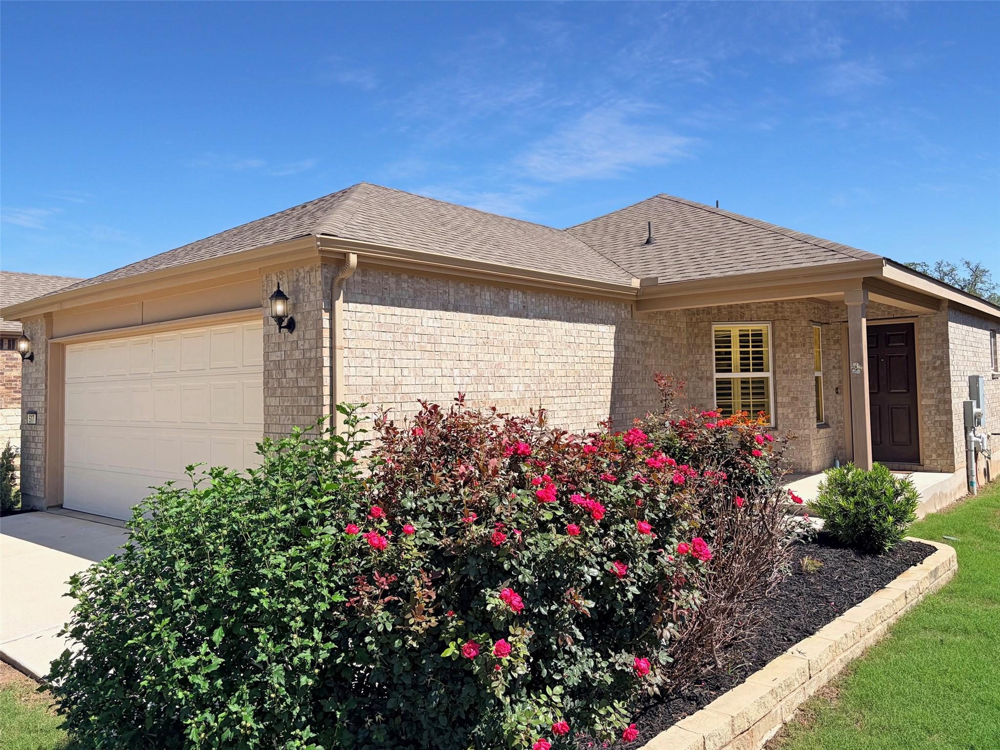 517 Rockport, Georgetown, TX 78633 — photo 1