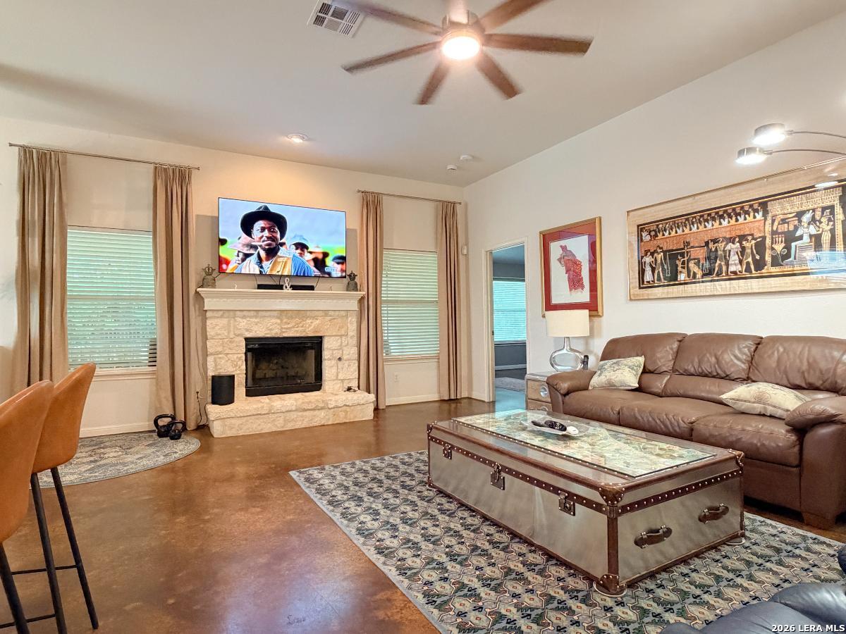 22303 Mesa Butte, ,  78258 — photo 1