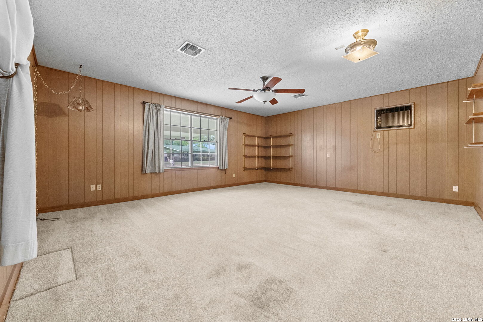 618 Fair Ln, ,  78130 — photo 1