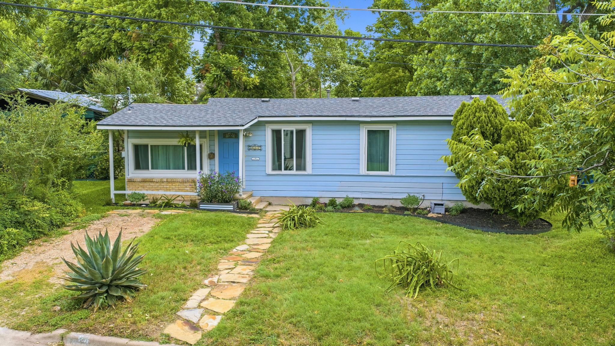 912 55th 1/2, Austin, TX 78751 — photo 1