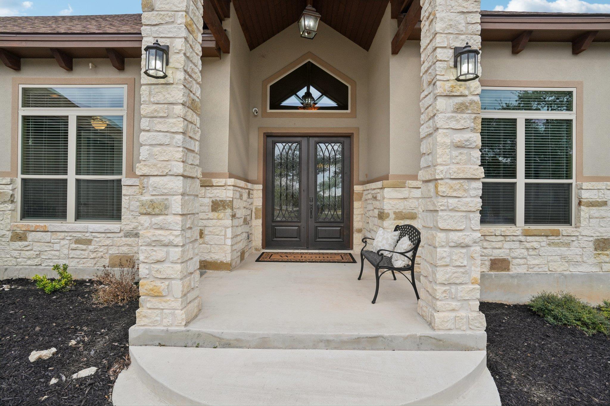 2225 Elm Cedar, New Braunfels, TX 78132 — photo 1