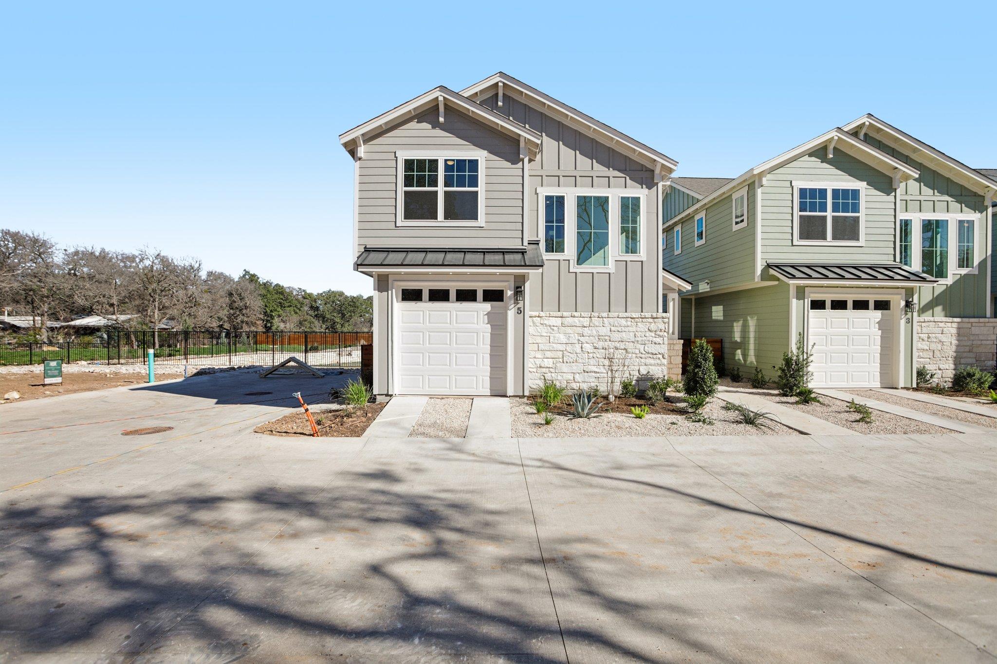 2414 Drew Ln, Austin, TX 78748 — photo 1