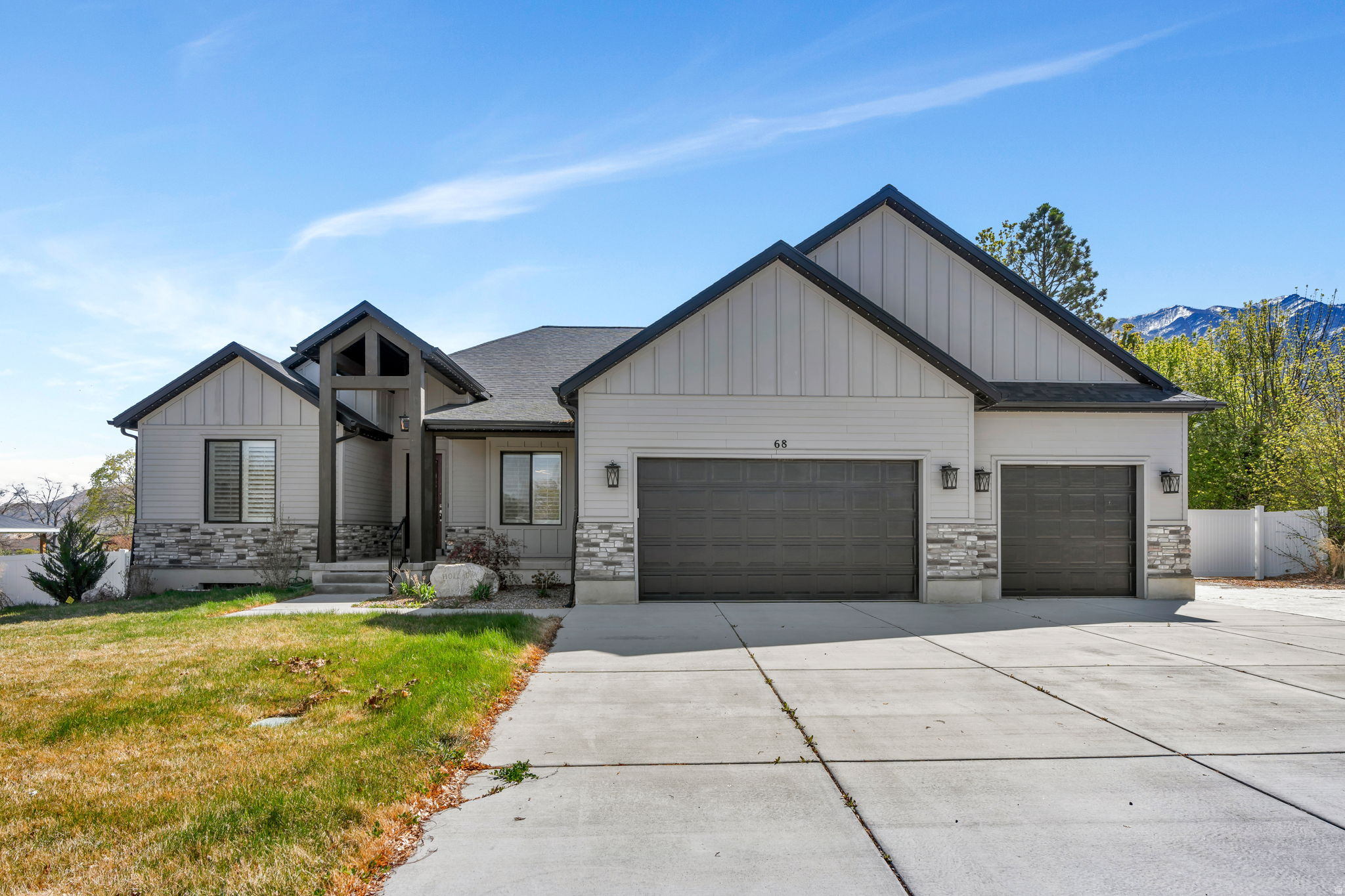 68 N 300 E, Santaquin, UT 84655 — photo 1