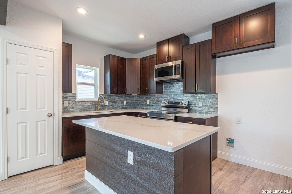 635 EL MONTE BLVD, ,  78212 — photo 1