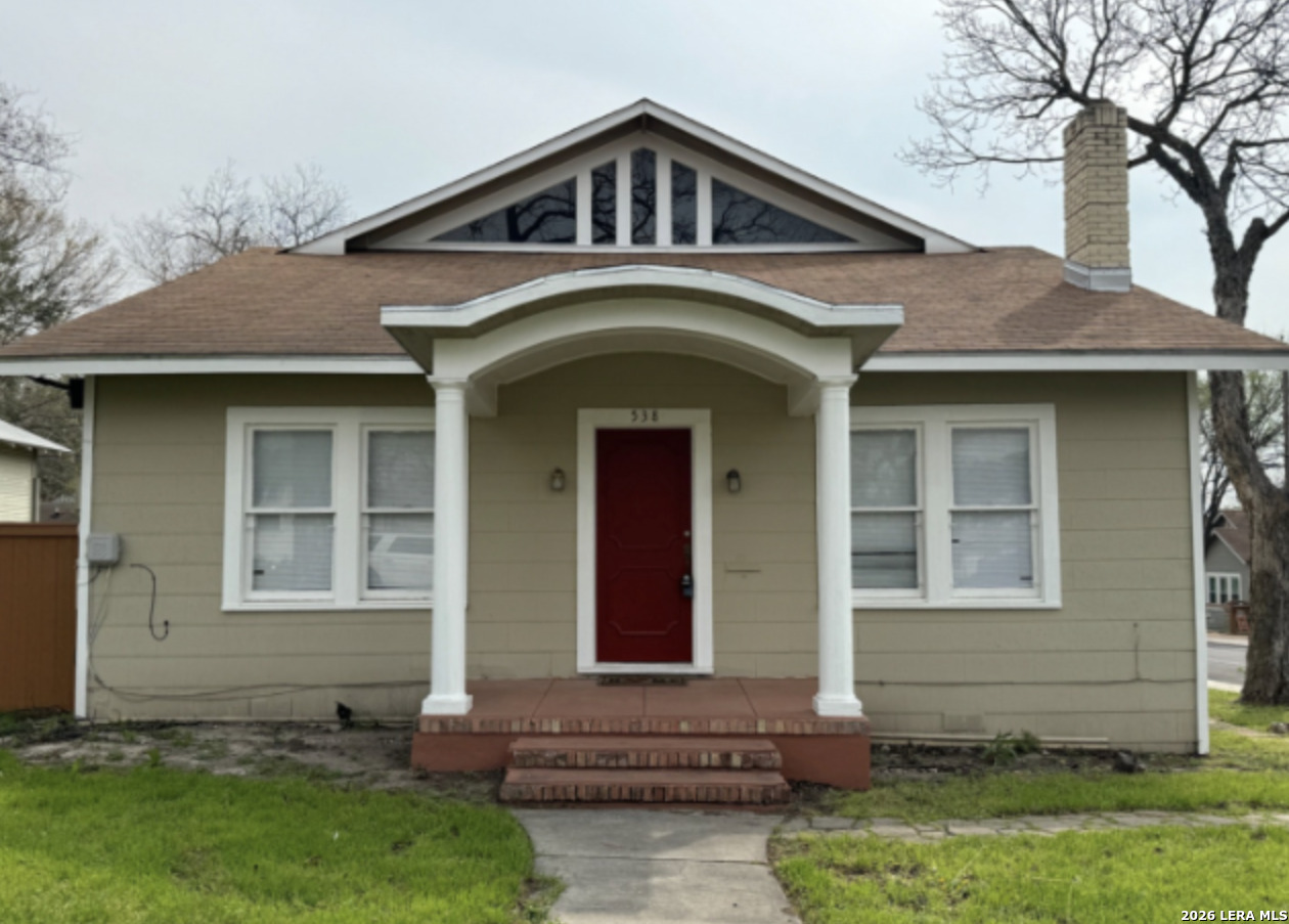 538 W Elsmere