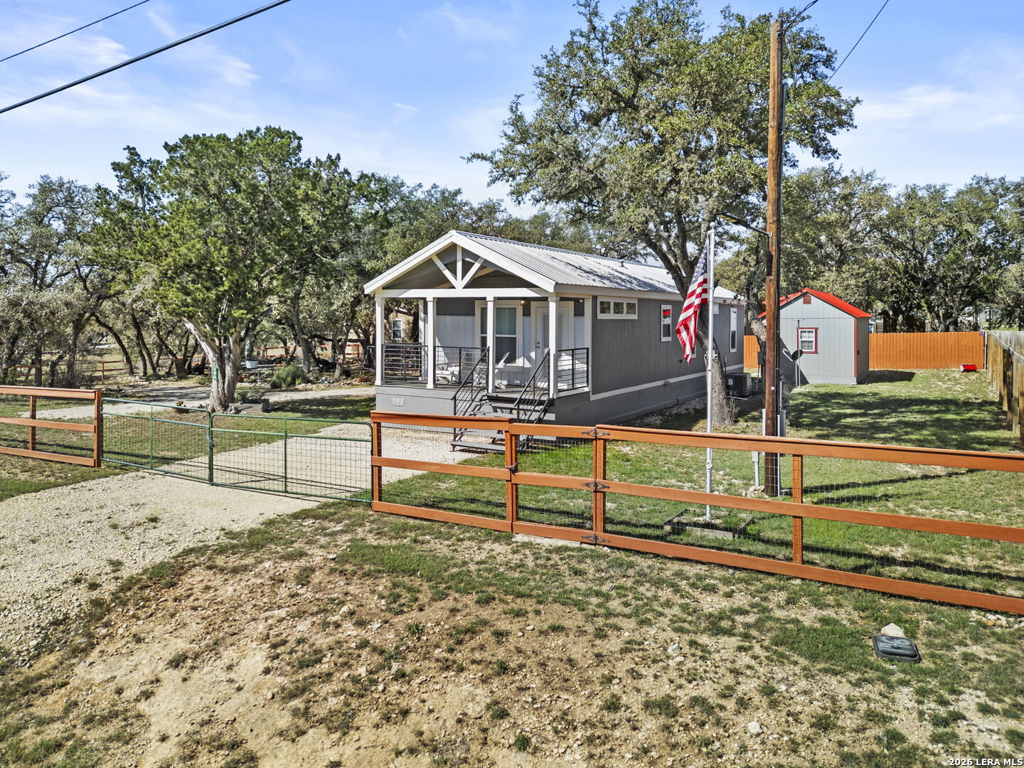164 Pr 1523, , 78003 — photo 1