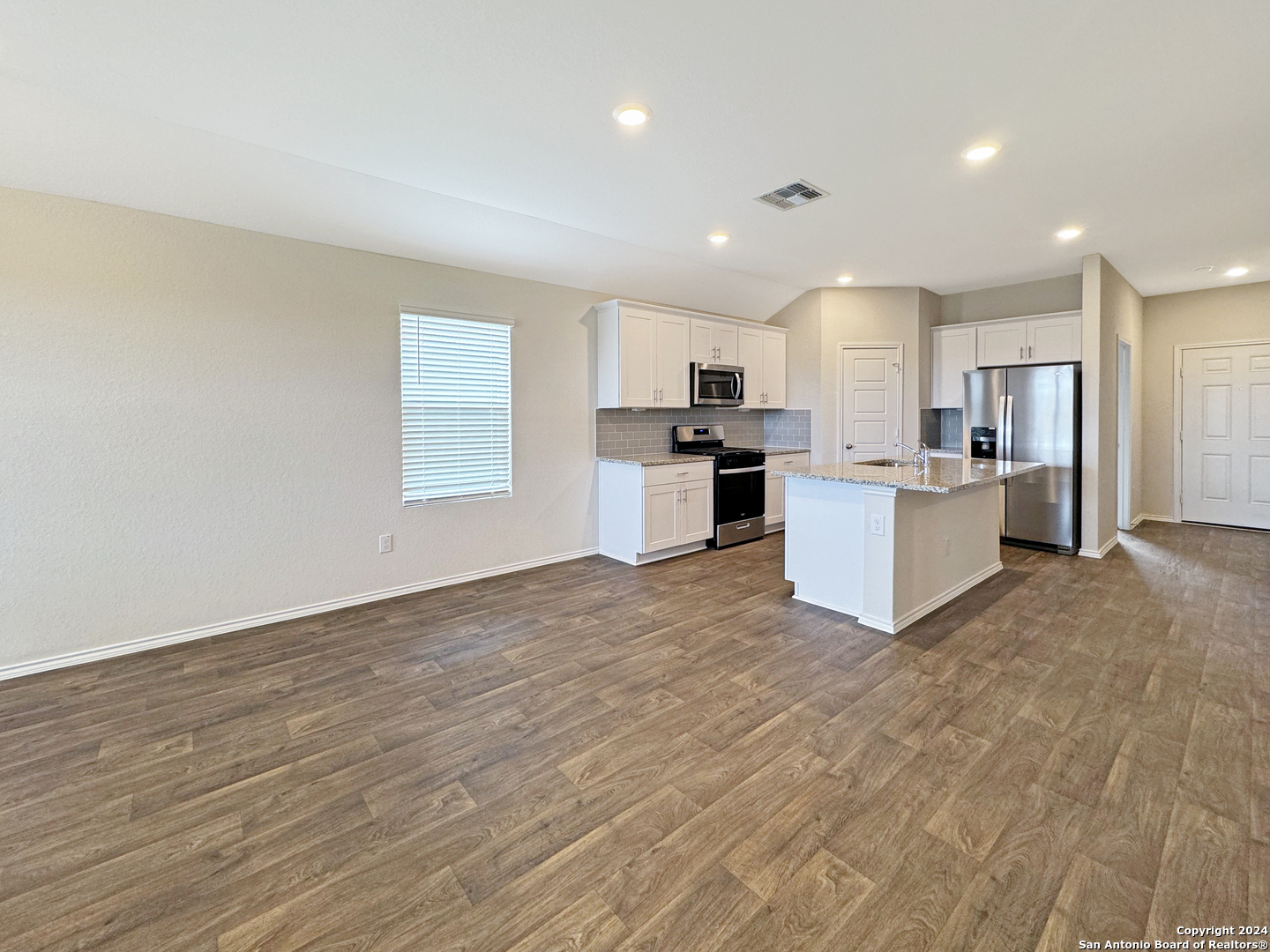 408 Deborah Dr, ,  78130 — photo 1