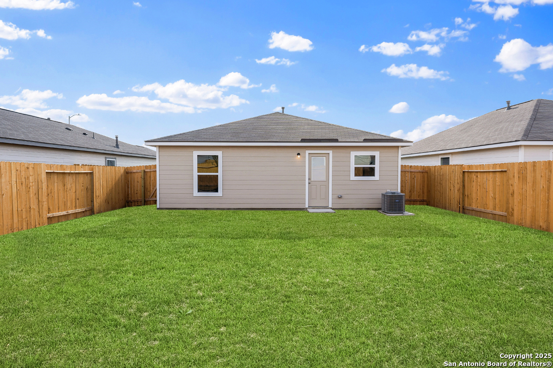 3458 Warlow Branch, ,  78109 — photo 1