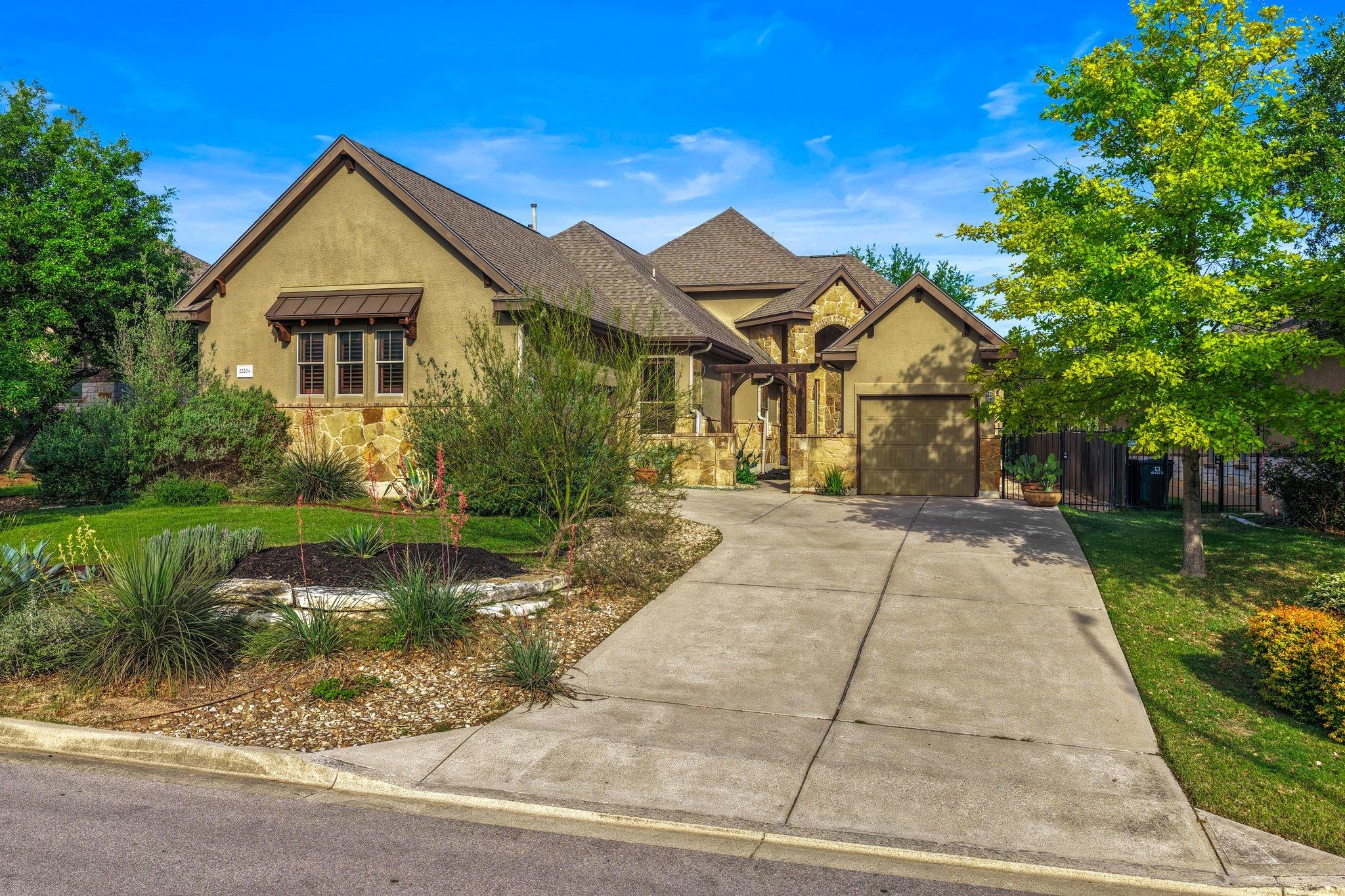 22204 Red Yucca, Spicewood, TX 78669 — photo 1