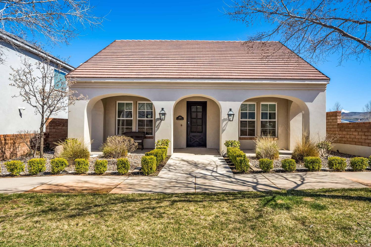 4222 W HAMPSHIRE RD, Hurricane, UT 84737 — photo 1