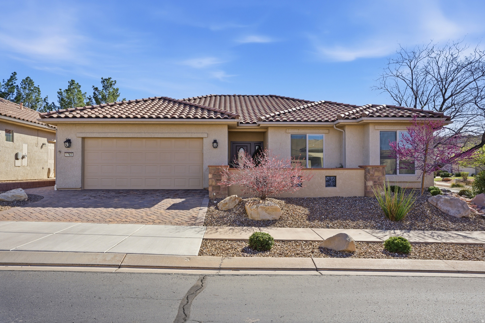 1763 W MORANE MANOR DR, St. George, UT 84790 — photo 1