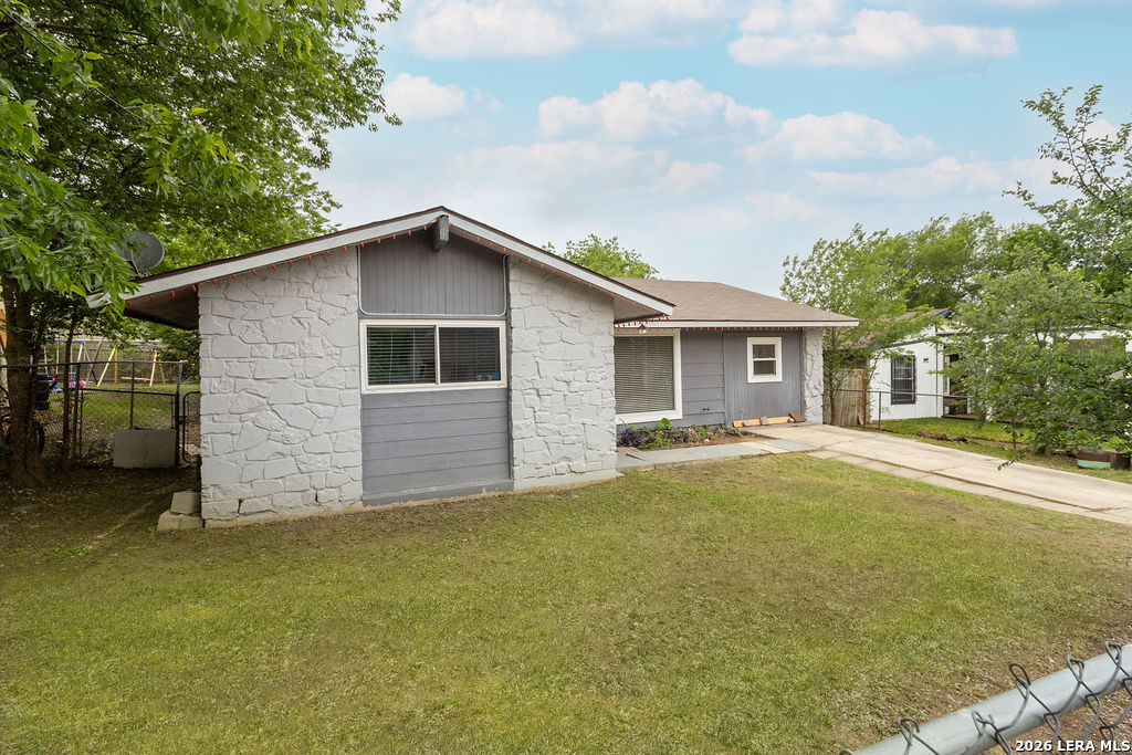 5302 WAR CLOUD DR, , 78242 — photo 1