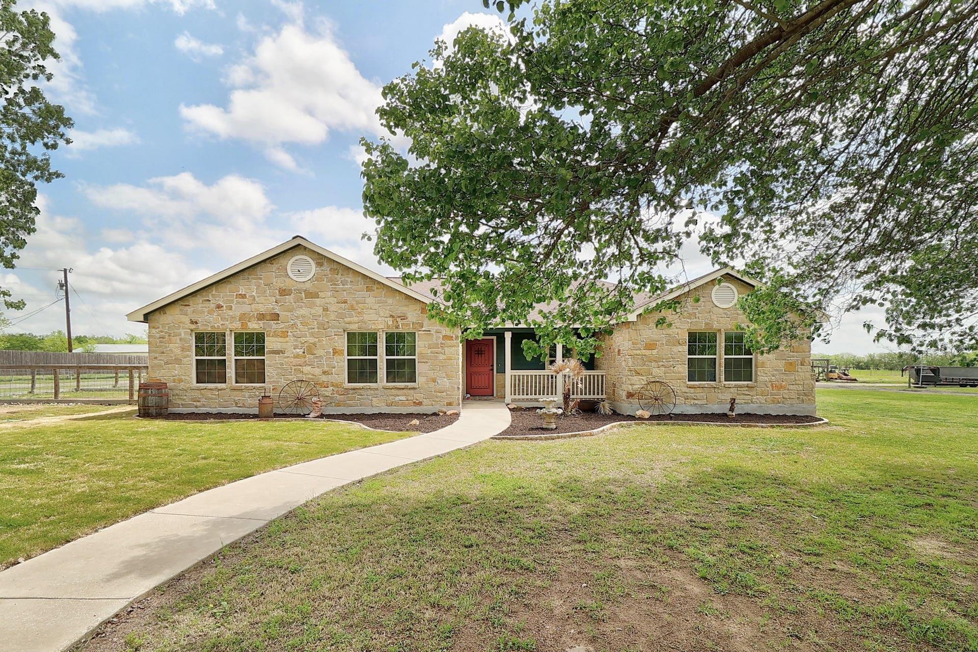 20217 Engelmann, Manor, TX 78653 — photo 1