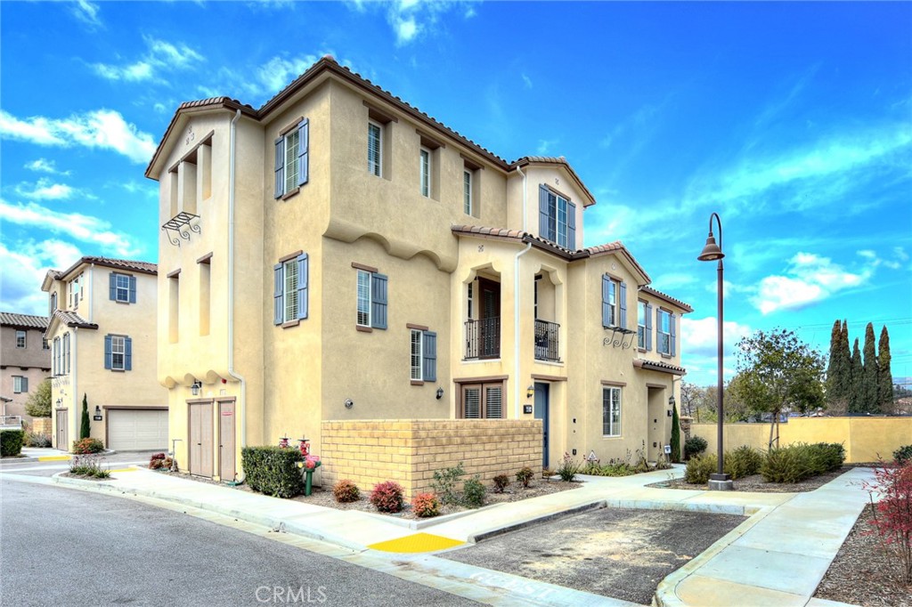 443 Stratus Lane 4, Simi Valley, CA 93065 — photo 1