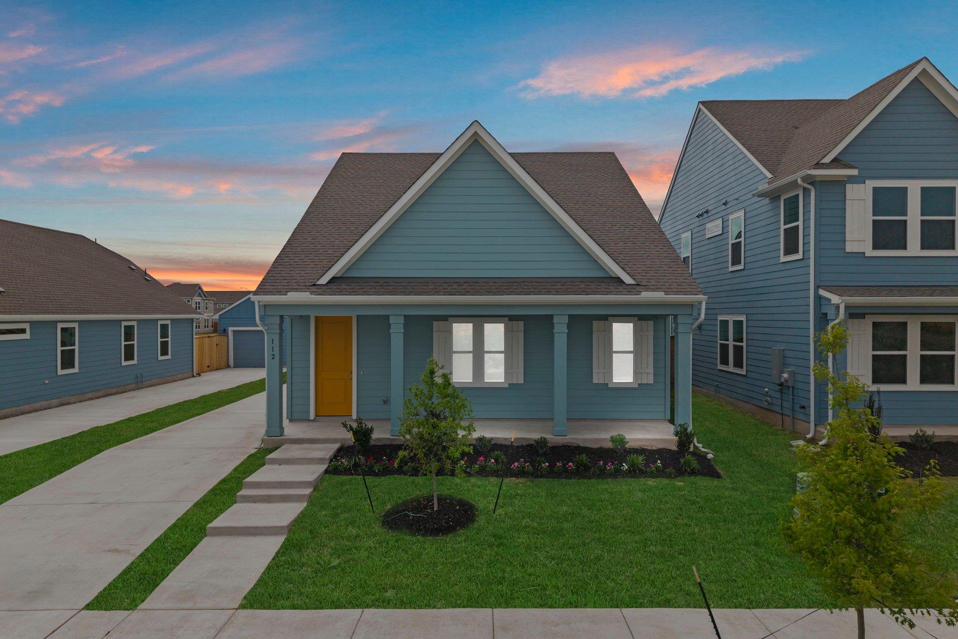 112 Cherry Blossom, Taylor, TX 76574 — photo 1