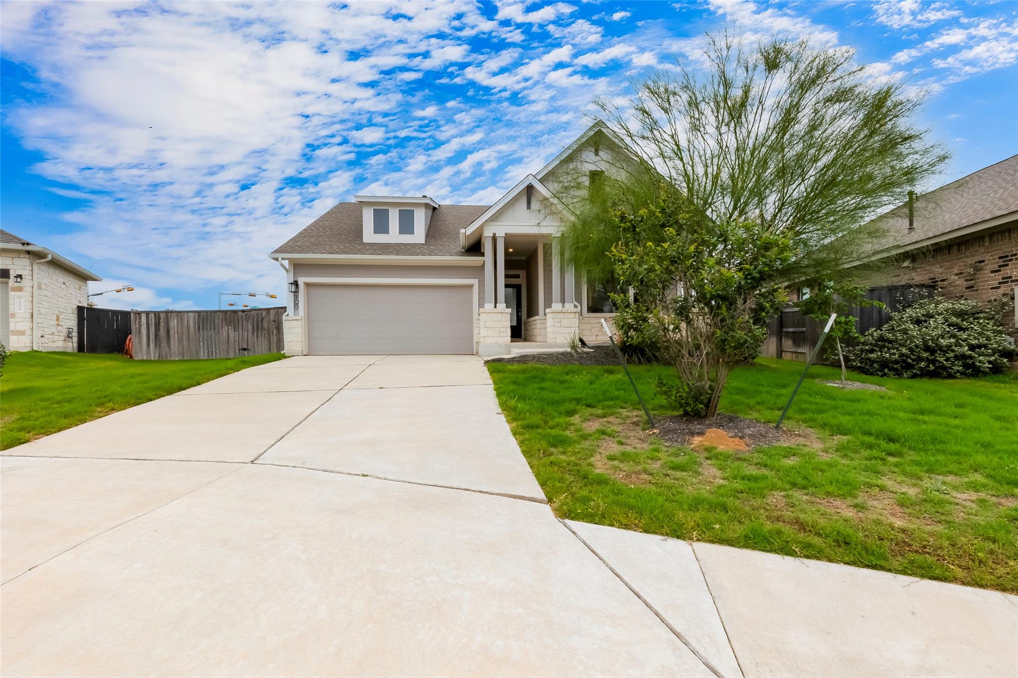 100 Patrick Herndon, Bastrop, TX 78602 — photo 1