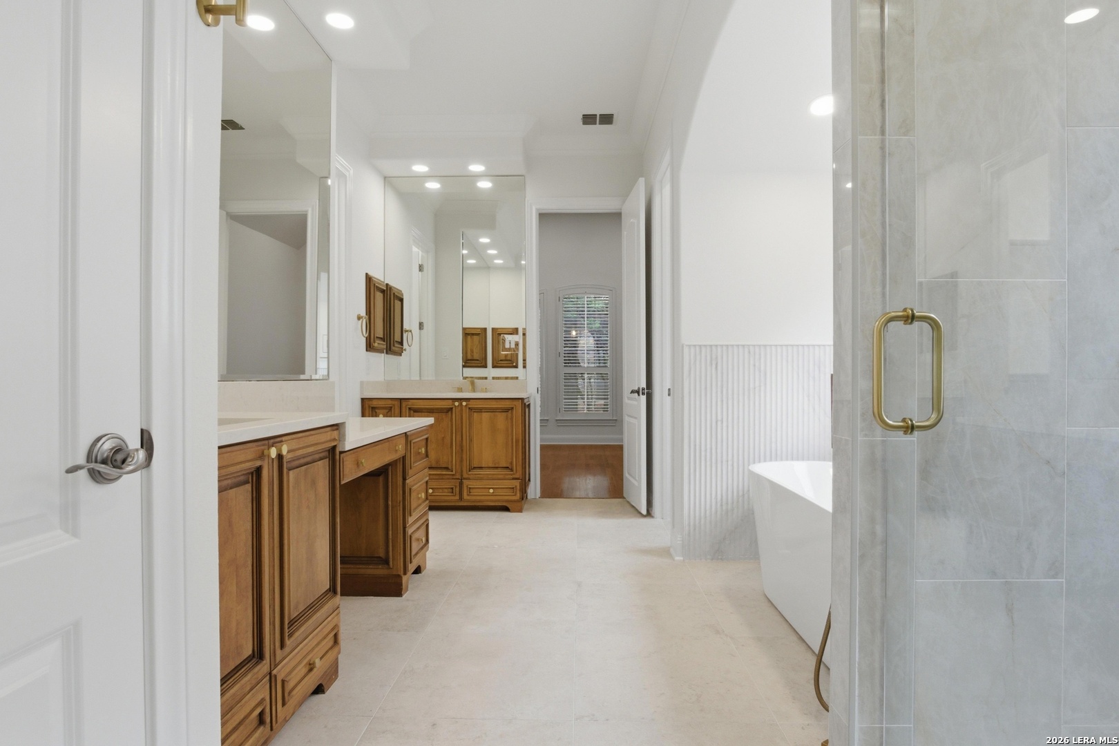 82 Westcourt ln, , 78257 — photo 1