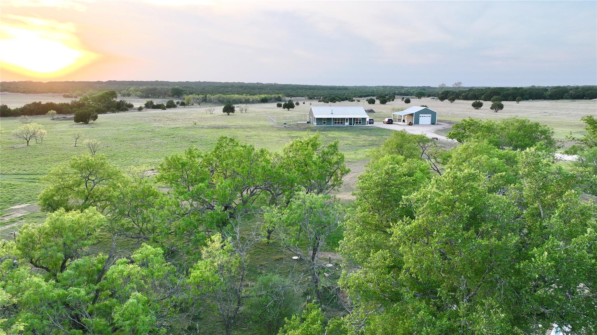2002 County Road 1154, Lampasas, TX 76550 — photo 1