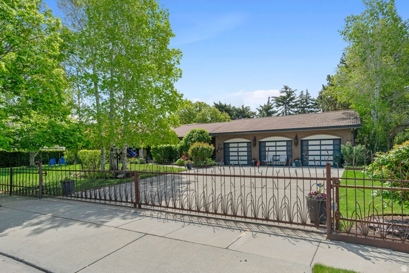 3303 W 4400 S, West Valley City, UT 84119 — photo 1