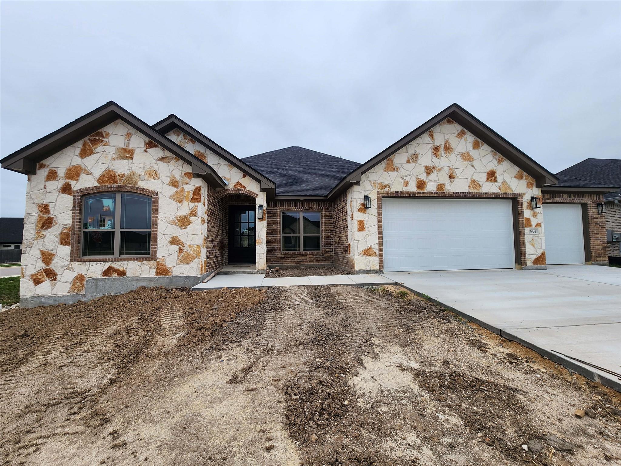 801 Golden Eagle, Salado, TX 76571 — photo 1