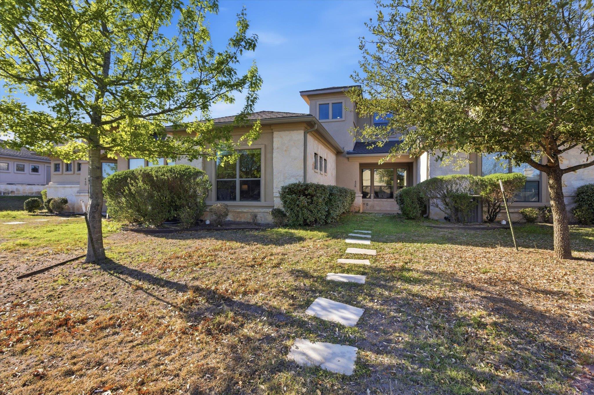 438 Stagecoach, San Marcos, TX 78666 — photo 1