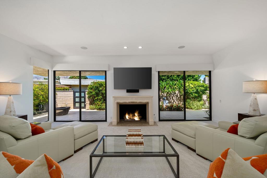 7 Dartmouth Drive, Rancho Mirage, CA 92270 — photo 1