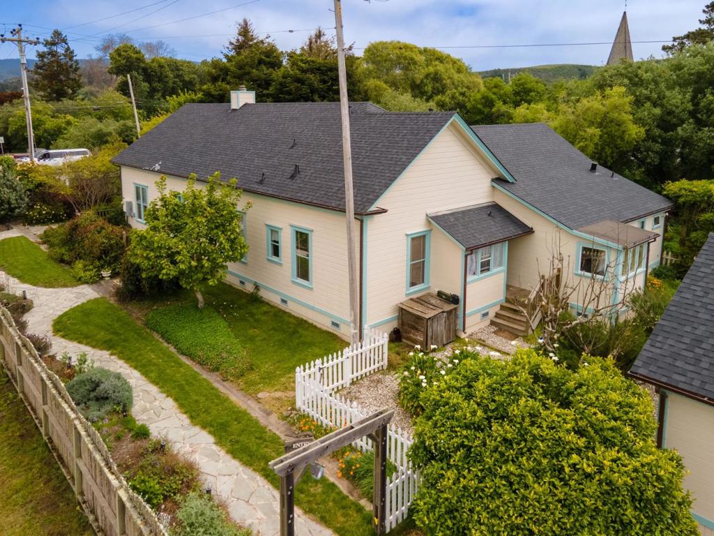 393 Stage Road, Pescadero, CA 94060 — photo 1