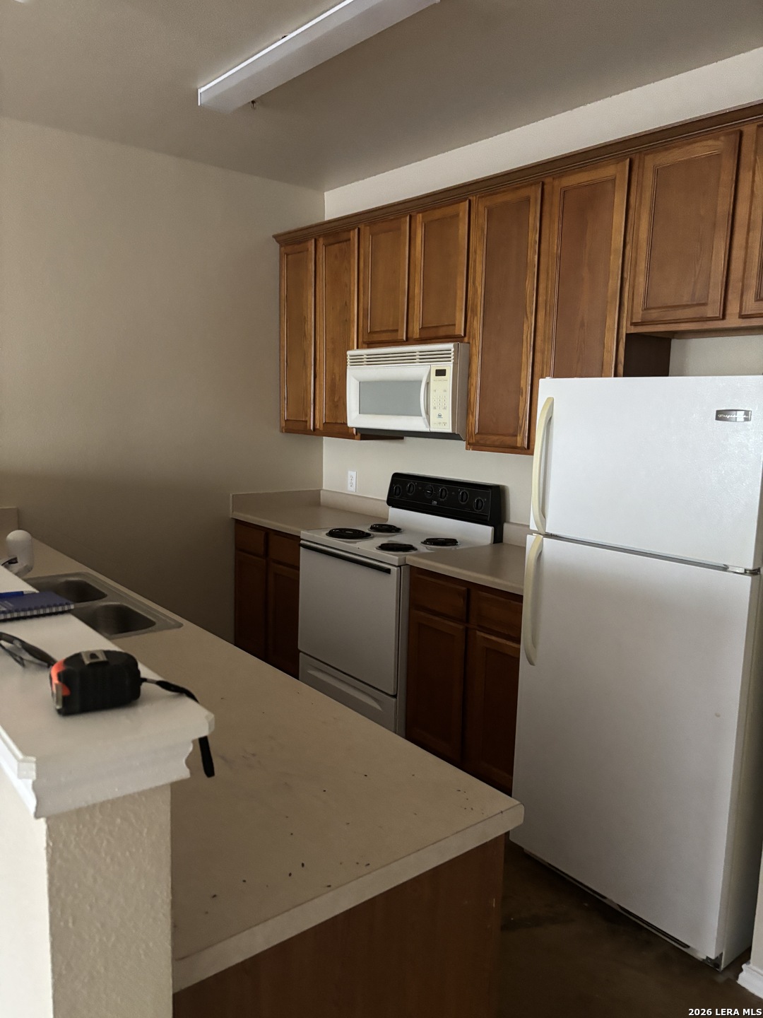 10614 Mathom, , 78148 — photo 1